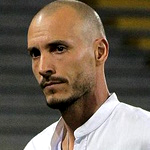 David González